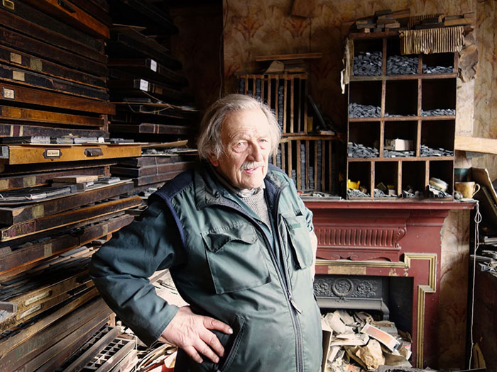 Gary in the compositors room, formerly the family parlour, on the first floor